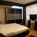 Ejna 4* 티라나