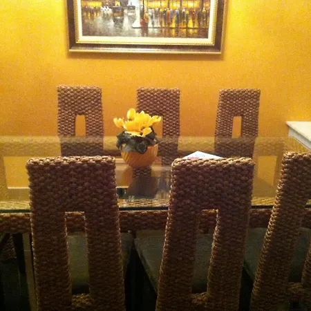 Ejna Отель Тирана