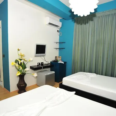 Ejna Otel 4*