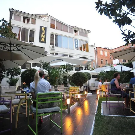 Ejna 4* Tirana